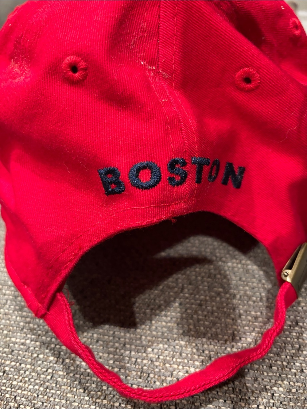 Boston Red Embroidered Baseball Cap - Picture 8 of 10